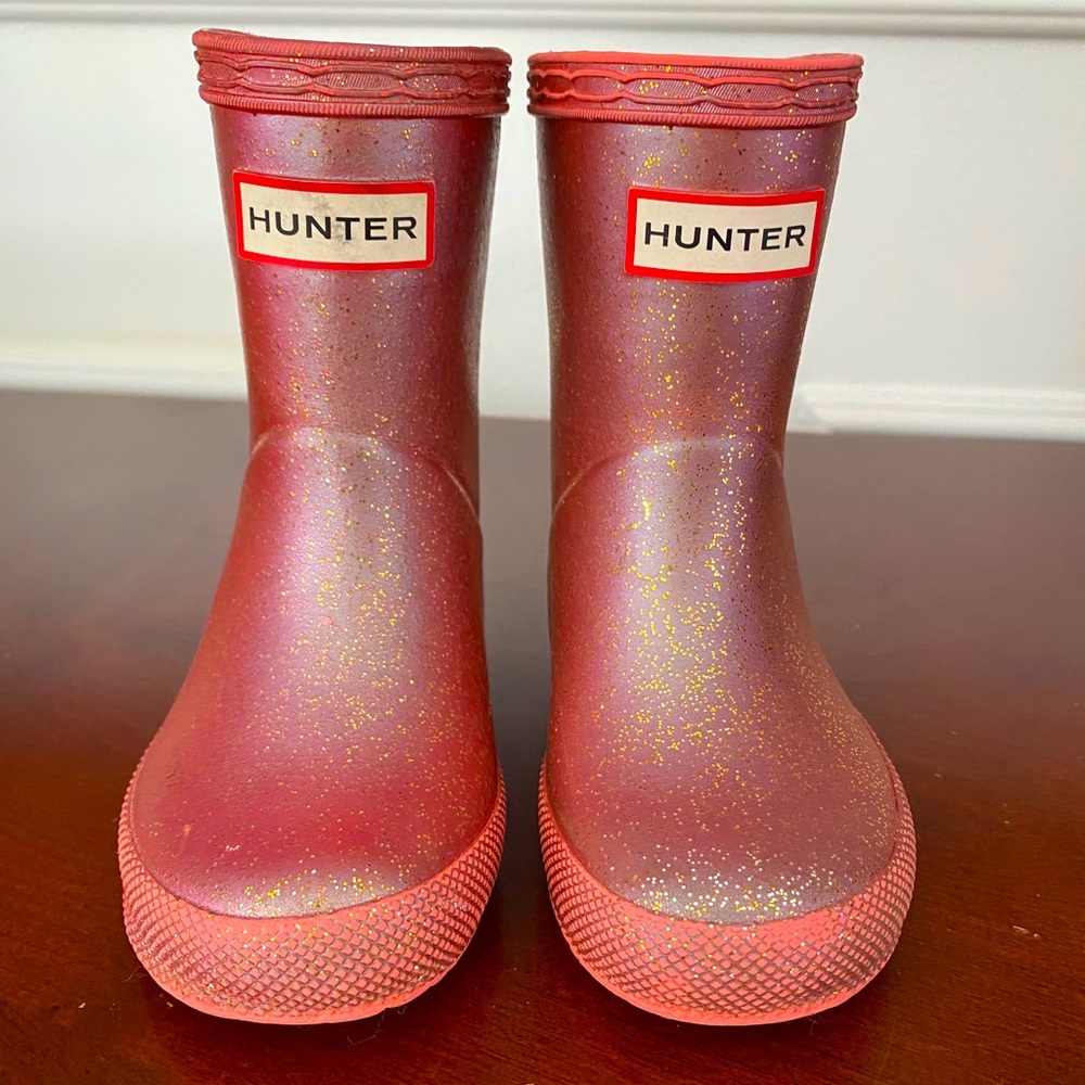 Size 4 toddler girl Hunter boots